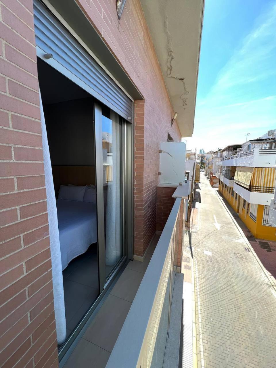 Hostal Manuela Punta Umbría Exterior photo